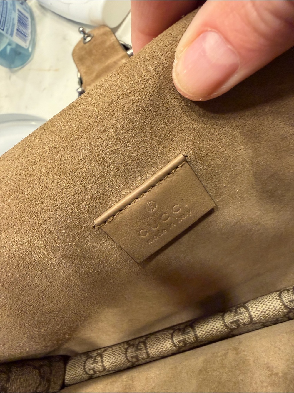 Gucci Beige GG Supreme Dionysus Shoulder Bag with Gold Hardware - Picture 8 of 13